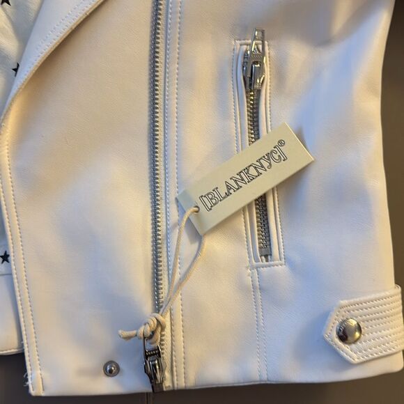 NWT BlankNY Pure Motivation Faux Leather Moto White Jacket. Size XS(2). - Picture 13 of 13